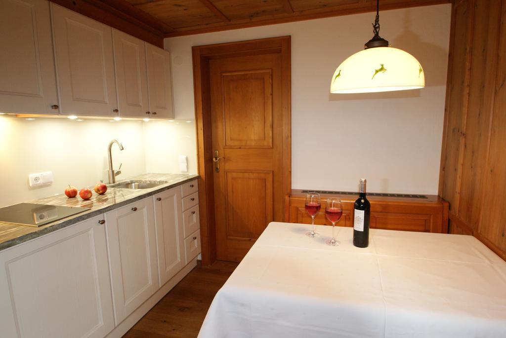 Haus Landbrugg Διαμέρισμα Lech am Arlberg Δωμάτιο φωτογραφία